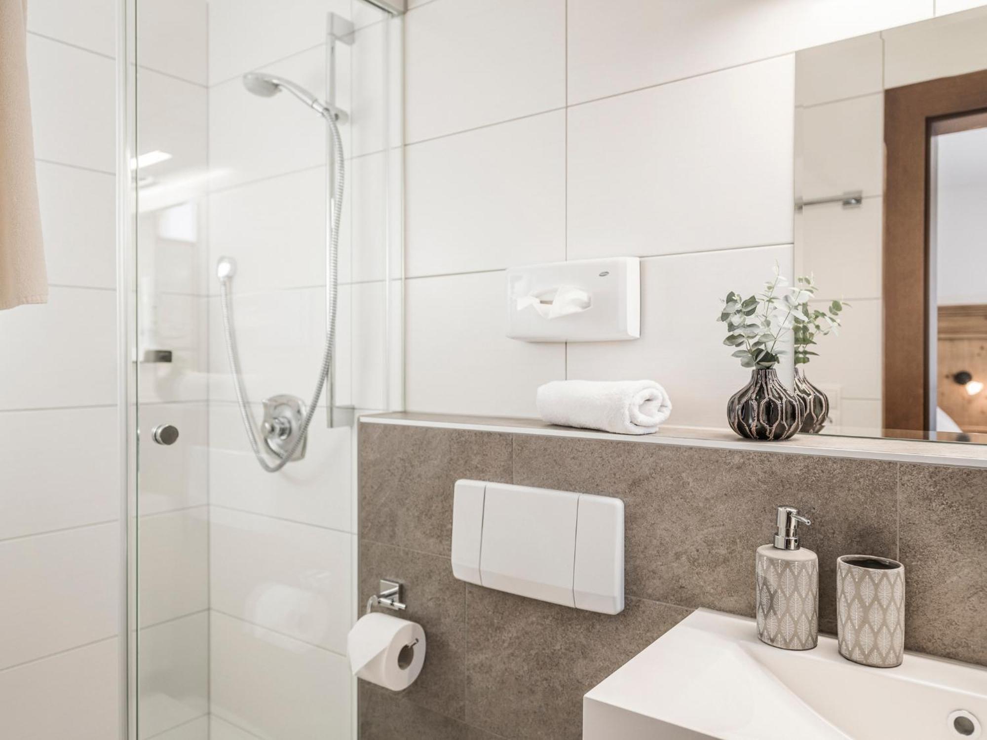 Haus Christine Hotel Ried im Zillertal Luaran gambar