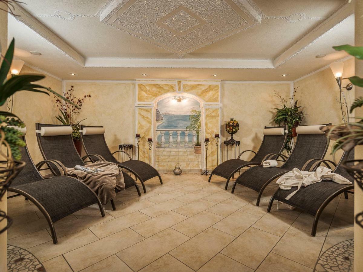 Haus Christine Hotel Ried im Zillertal Luaran gambar